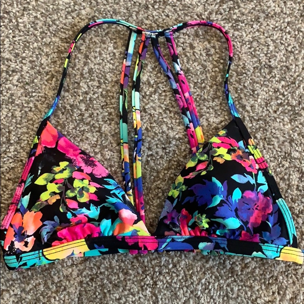 Xhilaration NEW floral print Bikini Top